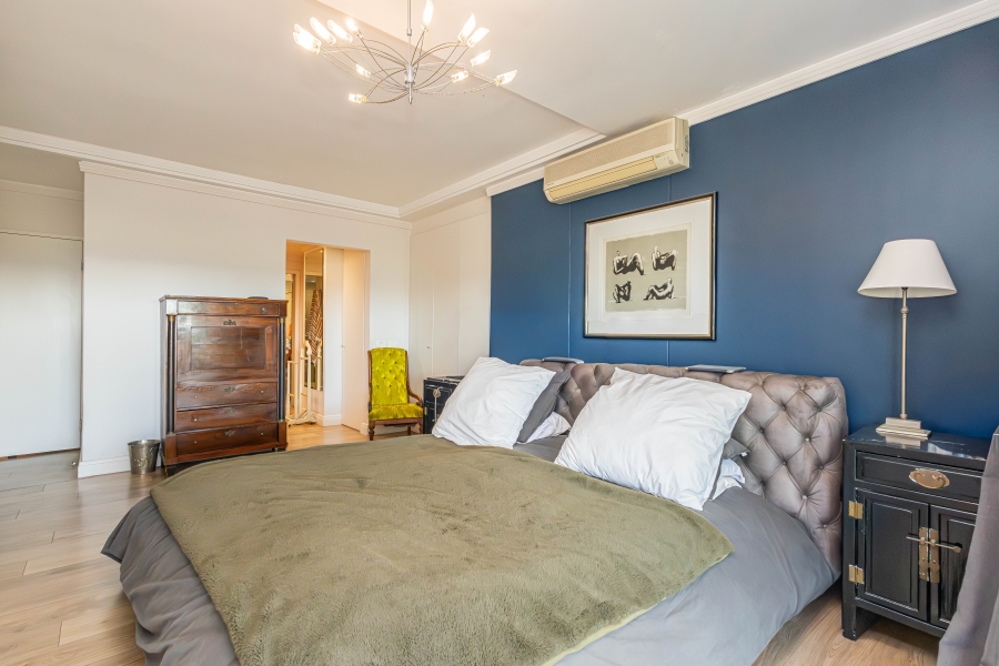 To Let 4 Bedroom Property for Rent in Mouille Point Western Cape